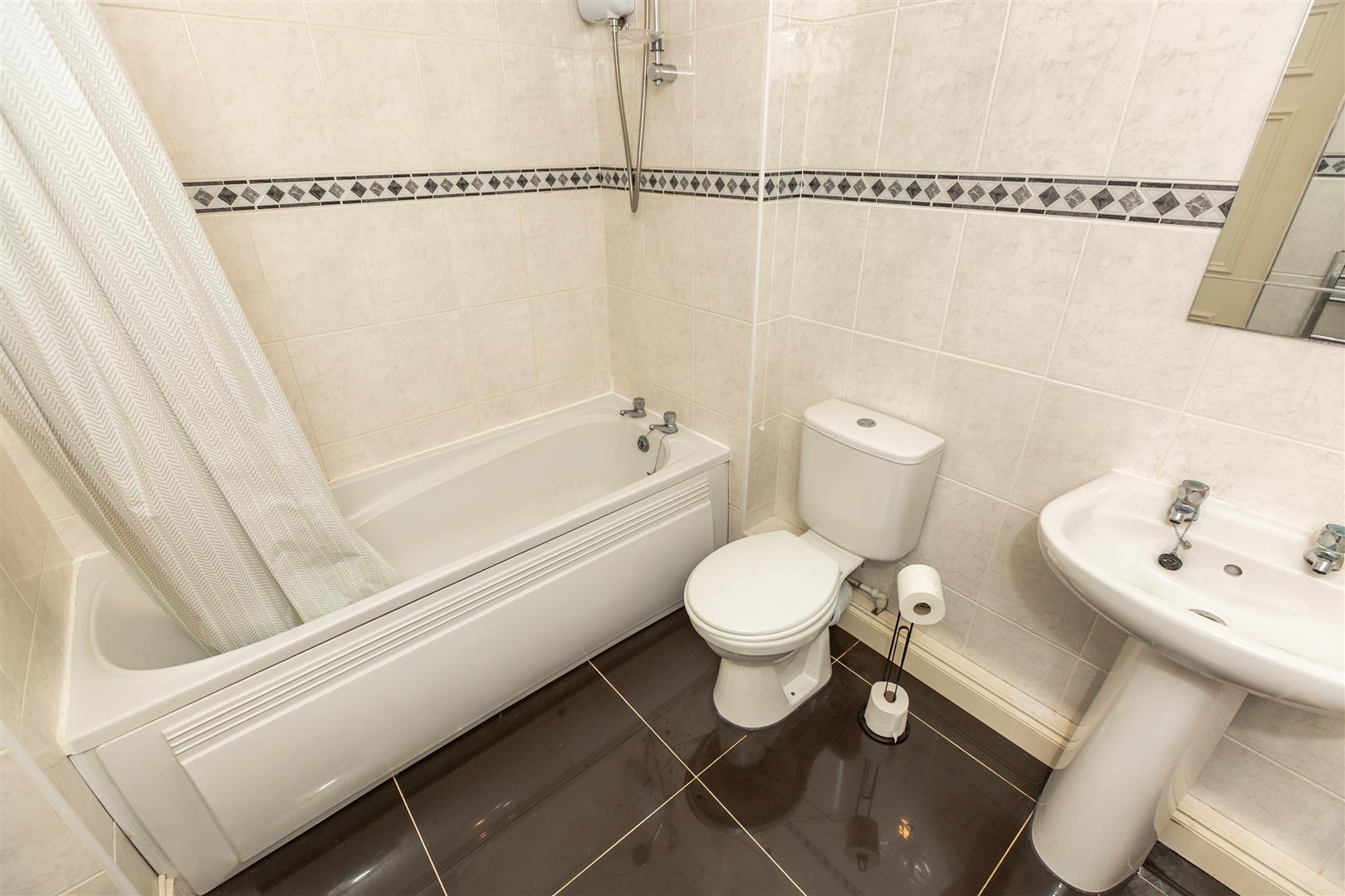 Long Oaks Court, Sketty, Swansea, SA2 0QH